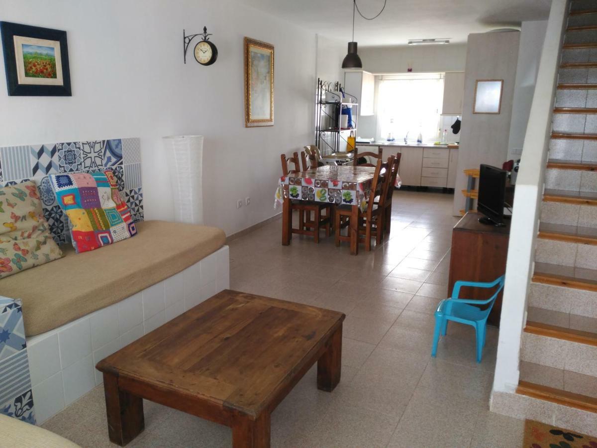 Comodidad En Aguamarga! Agua Amarga  Bagian luar foto